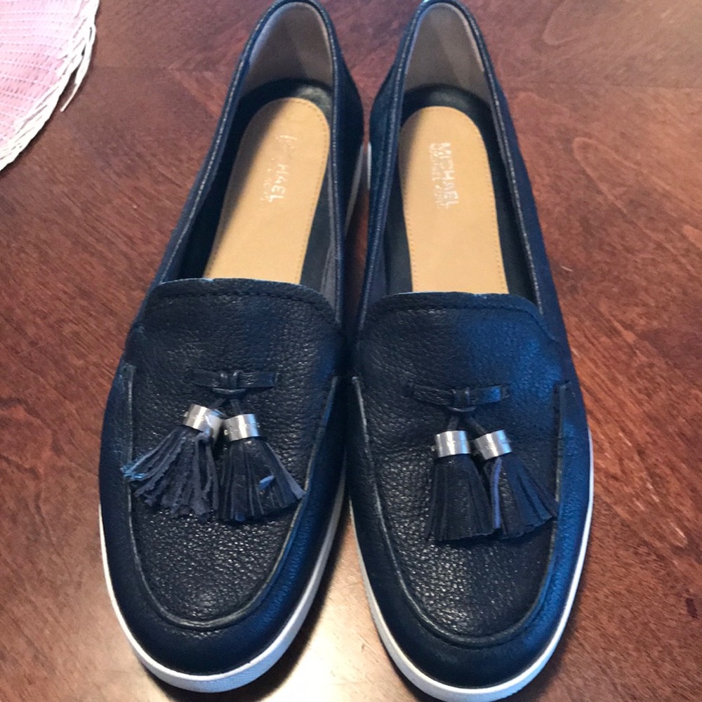 Michael Kors dress/ sneaker